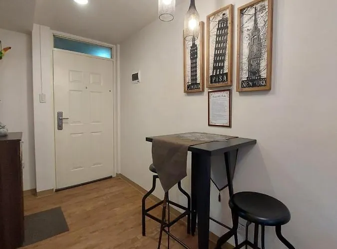 1 Bedroom With Balcony Near Airport Hotel Lapu-Lapu City