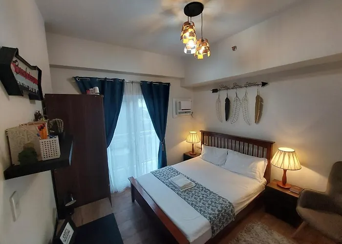 Hotel 1 Bedroom With Balcony Near Airport