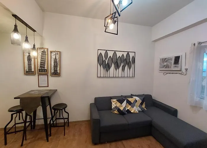 1 Bedroom With Balcony Near Airport 3*