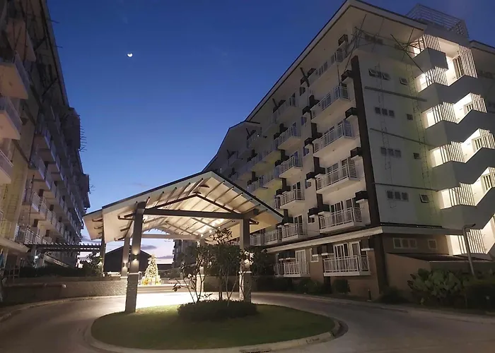 1 Bedroom With Balcony Near Airport Hotel