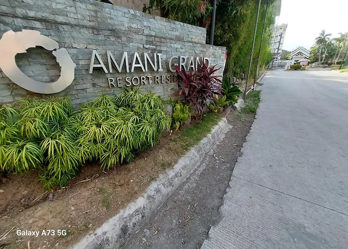 1 Bedroom With Balcony Near Airport 3*